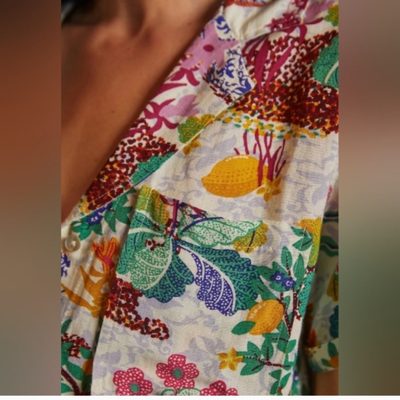 Maevr Colorful Floral Button-Up Shirt - Picture 4 of 9